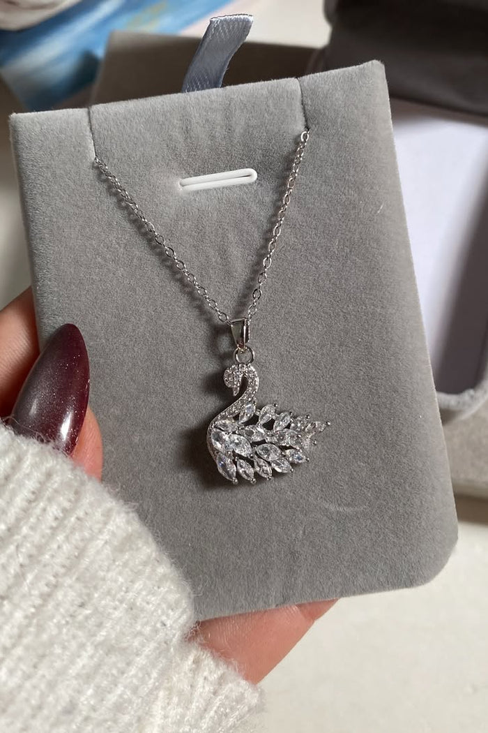 Crystal Swan Elegance Necklace – 316L Stainless Steel